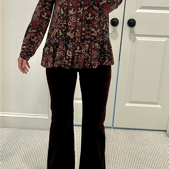 Maeve Anthropologie Burgundy Multicolor Floral Ruffle Hem Blouse Women Sz 4 - Picture 7 of 9